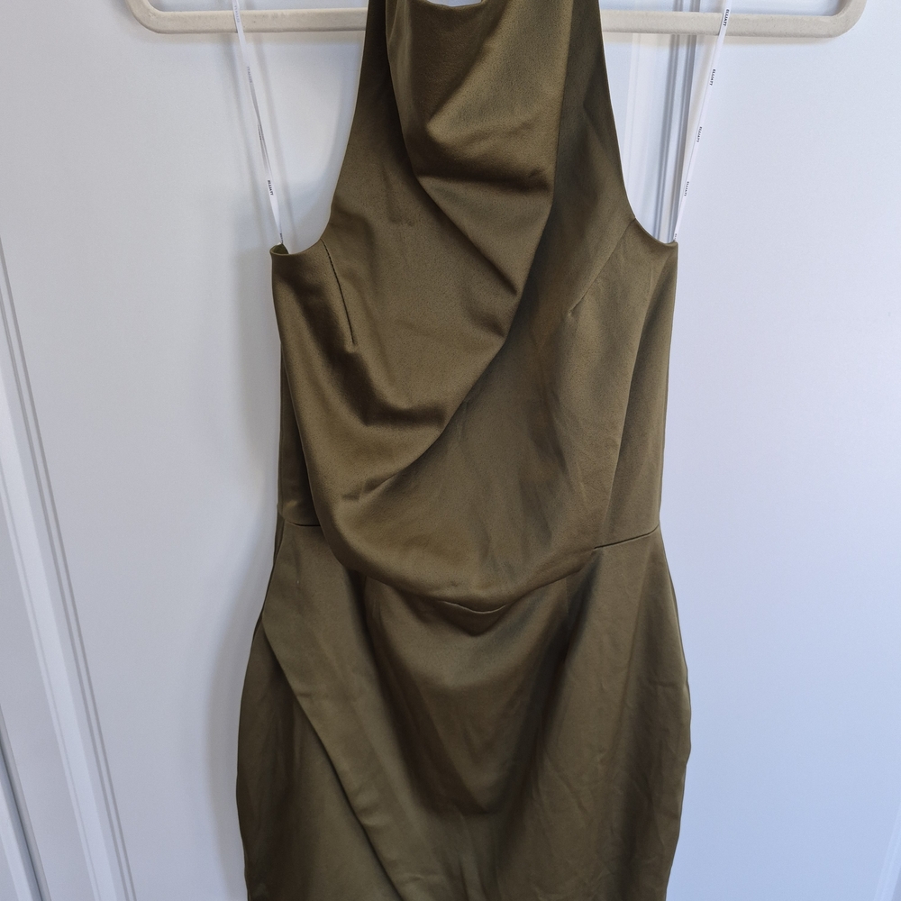Elliatt Olive Backless Asymmetrical Dress - Picture 3 of 7